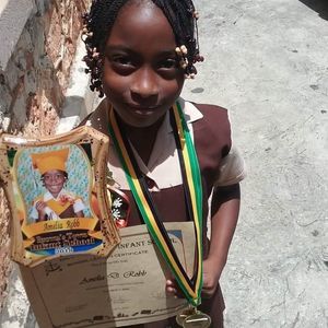 Meet your Posher, Angella